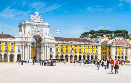 Rya-Augusta-Arch-Lisbon-Portugal
