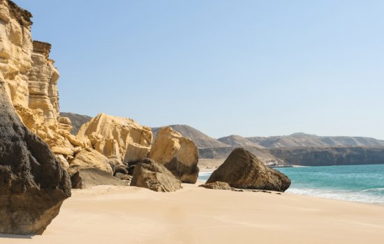 Oman-Beach-Hero